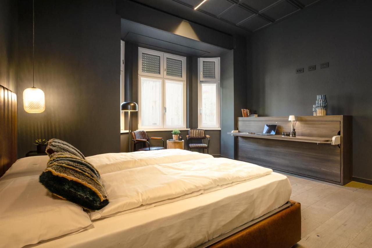 Ar Prestige Penthouse - Tribeca Loft Apartment Бергамо Екстериор снимка